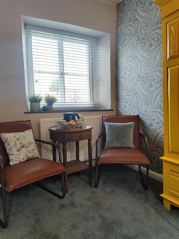 King-Ensuite-room-22