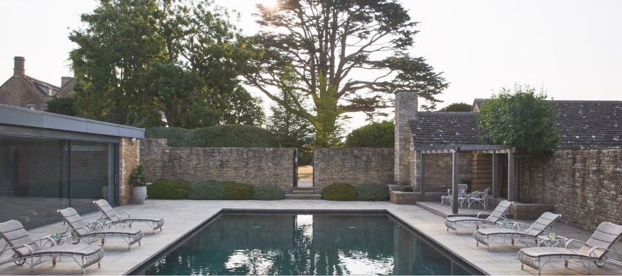 Chestnuts Bed & Breakfast - Luxury Spas in the Cotswolds Thyme Meadow spa